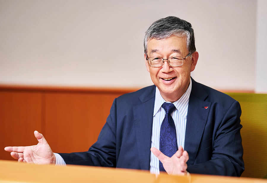 日清食品ホールディングス株式会社常務執行役員・CSO 西川 恭
