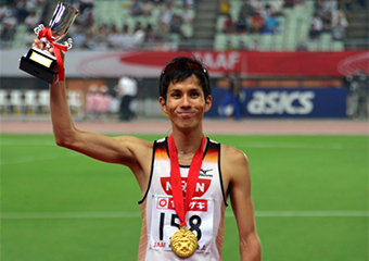 12 6 日清食品グループ陸上競技部の佐藤悠基選手が ロンドンオリンピック 男子10 000m日本代表に決定 トピック Nissin History 日清食品グループ 12 6 日清食品グループ陸上競技部の佐藤悠基選手が ロンドンオリンピック 男子10 000m日本代表に決定 トピック Nissin History 日清食品グループ